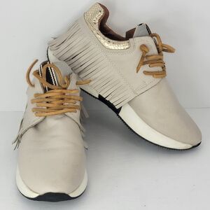 Women's Cream Sneakers with Fringe Detail SIZE 6